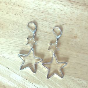 VINTAGE Silver Colored Star-Shaped Dangle Earrings